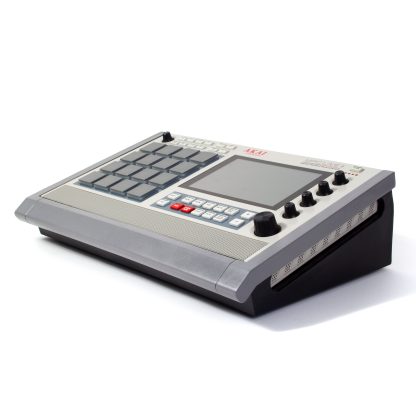 mpc live 2 retro edition with custom two tone angled desk stand modelled after the mpc 3000 released in 1994.