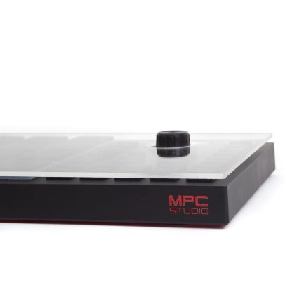 Clear protective dust cover with akai mpc studio mk2.