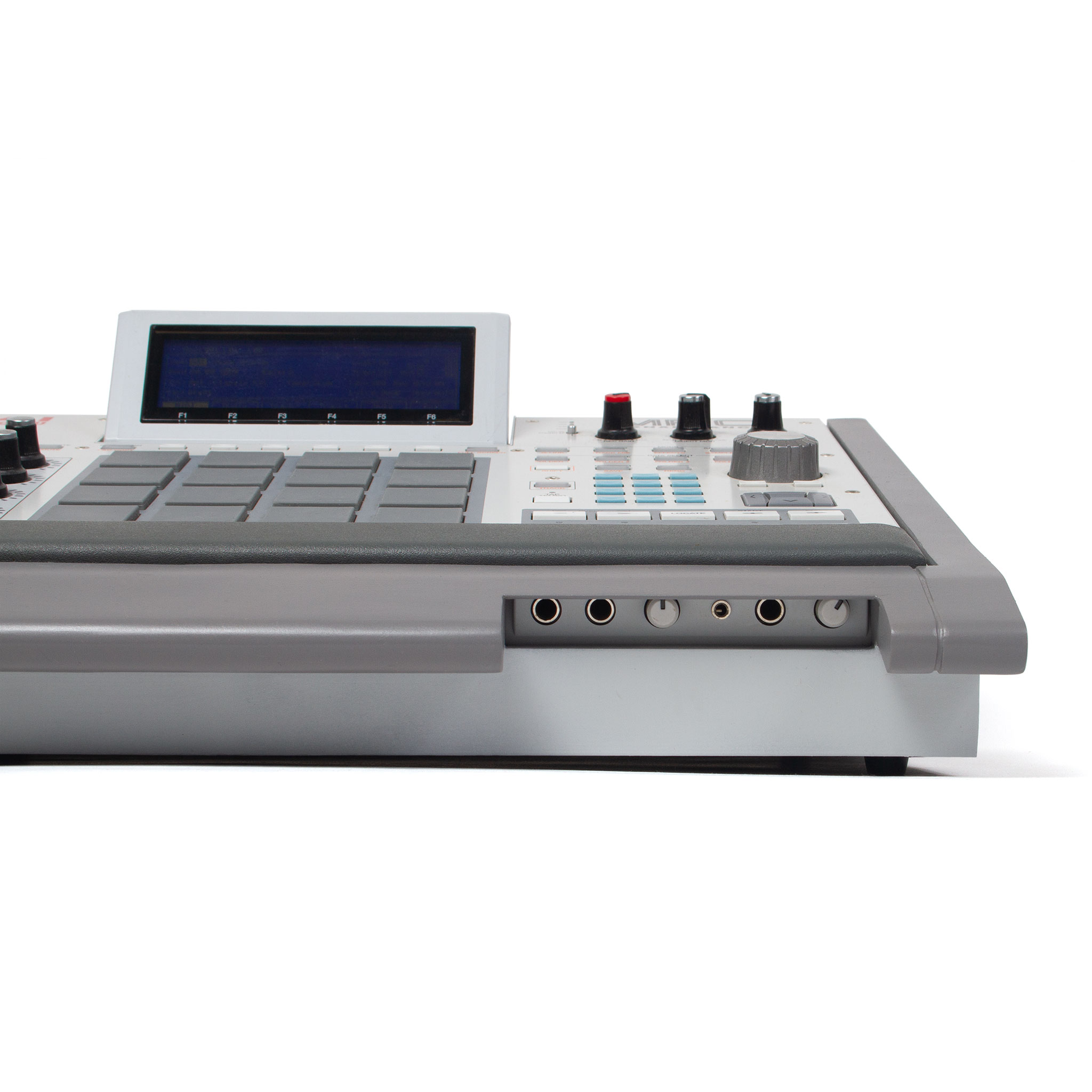 Mpc Renaissance stand front access port.